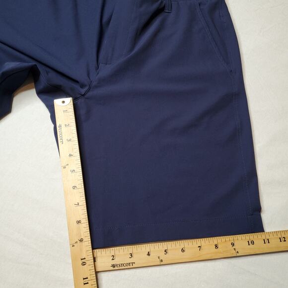 Under Armour Mens Size 34 UA Drive Golf Shorts 10" Navy Blue 1364409 - Picture 3 of 8